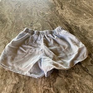 VGUC GB size Medium shorts